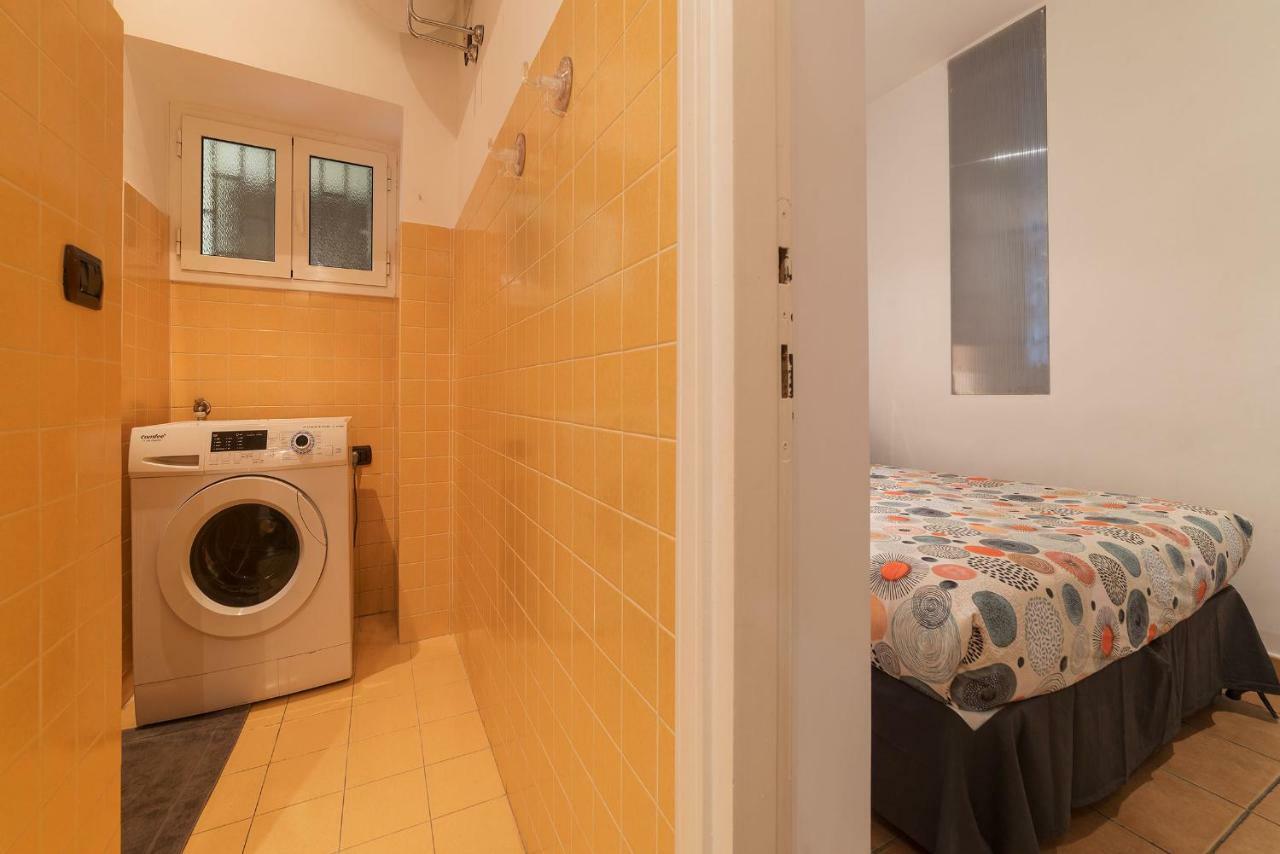 Colosseo & San Clemente Cozy Flat Rome Luaran gambar