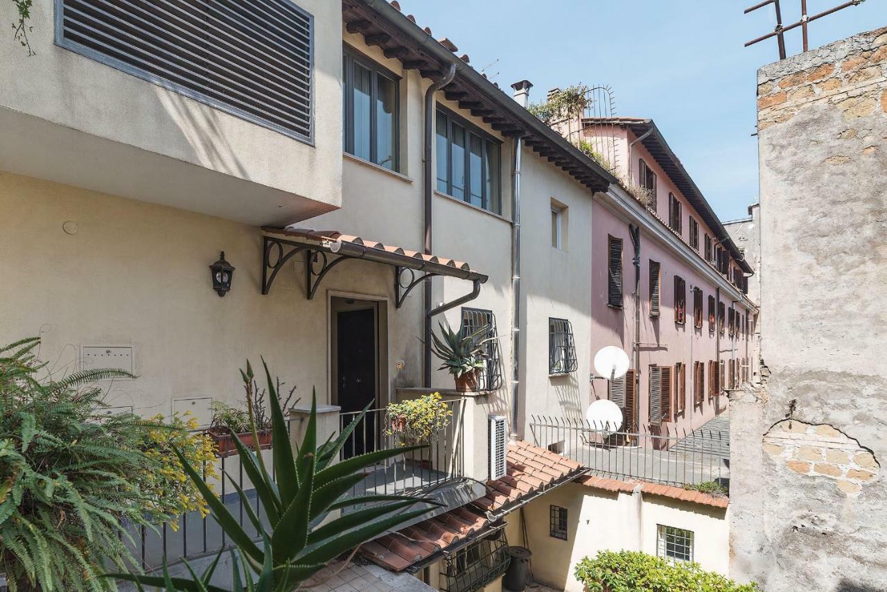 Colosseo & San Clemente Cozy Flat Rome Luaran gambar