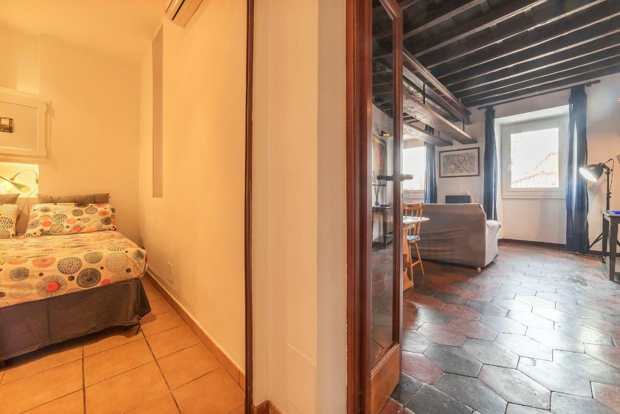 Colosseo & San Clemente Cozy Flat Rome Luaran gambar